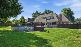 15586 Cedar Ln, Basehor, KS 66007