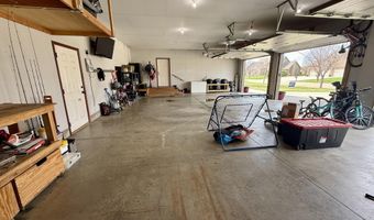 2206 SE 17th Ave, Aberdeen, SD 57401