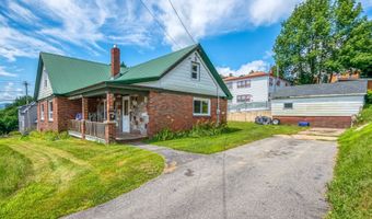 466 Hillside Ave, Berlin, NH 03570