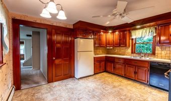 1187 Sandridge Rd, Alden, NY 14004
