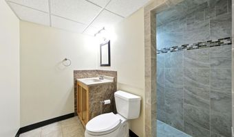 600 S West St, Angola, IN 46703