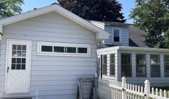 1004 Falkirk Rd, Alma, MI 48880