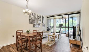 1001 N RANDOLPH St 212, Arlington, VA 22201