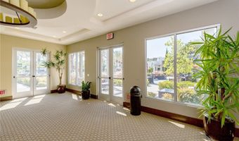 5515 Palm Dr, Hawthorne, CA 90250