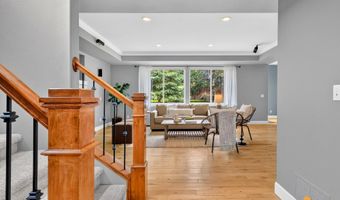 8977 Valley Brook Cir, Anchorage, AK 99507