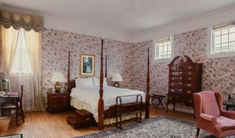 124 Elm St, Bennington, VT 05201