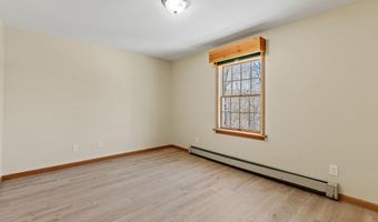 20 Brandywine Cir, Auburn, ME 04210