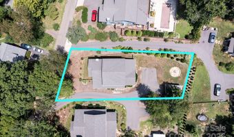 11 Elkmont Dr, Asheville, NC 28804
