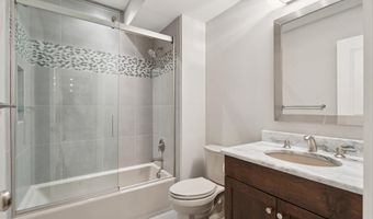5120 WESSLING Ln, Bethesda, MD 20814