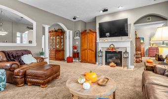 7680 Black Walnut Dr, Avon, IN 46123