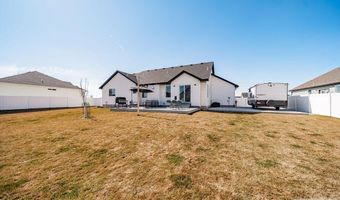 576 Hollow Dr, Ammon, ID 83401