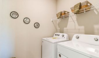 609 MEADOWS Ct, Polk City, IA 50226