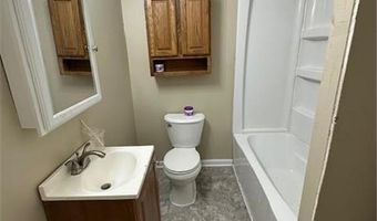 2014 E Oakland Ave, Austin, MN 55912