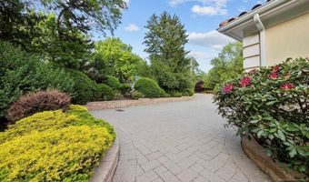 5 Ellens Way, Alpine, NJ 07620