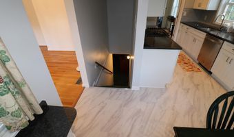 6113 DUNLEER Ct, Bethesda, MD 20817