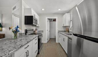 6399 N LAKE SHORE Dr, Casa Grande, AZ 85194