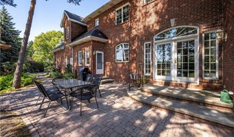 85 Galileo Dr, Amherst, NY 14221