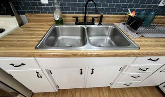 116 Wolf Hollow Rd, Baxter, KY 40806