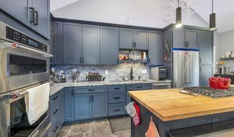 54 Dutile Rd, Belmont, NH 03220