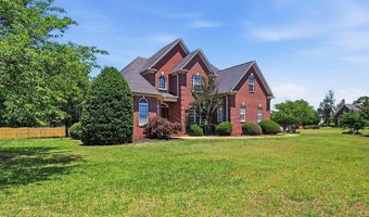 504 Kiowa Dr, Boiling Springs, SC 29316