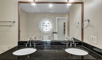 125 Lake Picketts Dr, Acworth, GA 30101