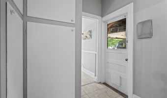 180 W Sixth St, Roanoke, IN 46783