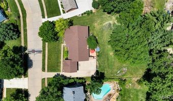 1431 Dietrich Oaks Dr, Ballwin, MO 63021