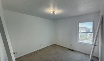 7701 Banyon Ave NW, Albuquerque, NM 87114
