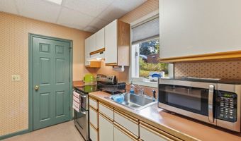 214 Lake St, Bristol, NH 03222