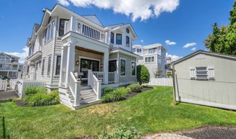 93 E 11th St, Avalon, NJ 08202