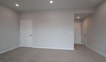 10028 Secluded Garden Dr, Apex, NC 27523