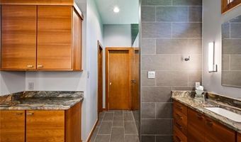 913 CAMPHILL Dr, Abita Springs, LA 70420