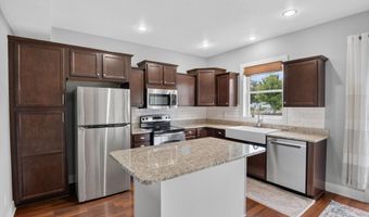 2706 Kingston Dr, Ames, IA 50010