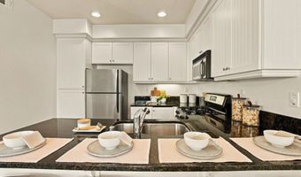 845 Harbor Cliff Way 305, Oceanside, CA 92054