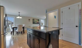 58 Village Place Dr, Barrington, NH 03825