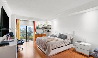 20281 E Country Club Dr 909, Aventura, FL 33180