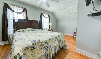 19 W Van Vechten St, Albany, NY 12209