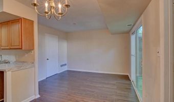 90 VILLAGE Dr, Dover, DE 19904