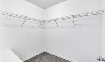 17934 SW NIKS Dr, Beaverton, OR 97003