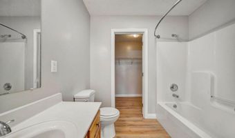 101 Azalea Ave, Bardstown, KY 40004