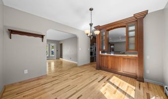 12950 Summer Cir, Anchorage, AK 99516
