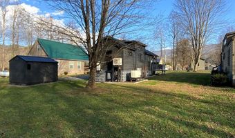 121 Lazy Bear Trl, Andrews, NC 28901