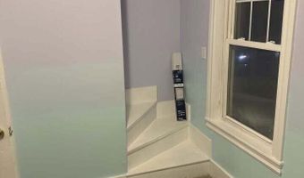 365 Turner St, Auburn, ME 04210