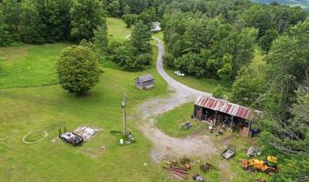 405 Old W Rd, Arlington, VT 05250