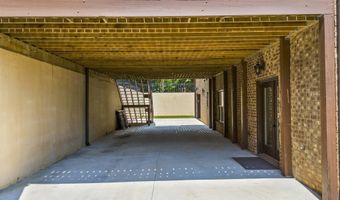 1005 Renfroe Lk, Auburn, GA 30011