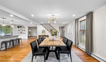 14 Sheri Dr, Coventry, RI 02816