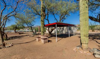 33450 S RIVER BEND Rd, Black Canyon City, AZ 85324
