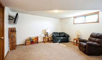 800 Scenic View Blvd, Altoona, IA 50009