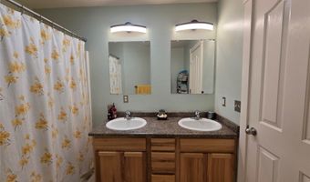 1124 Cruiser Ln J, Belgrade, MT 59714