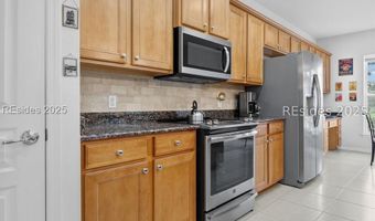 21 Pinedrop Ct, Bluffton, SC 29909